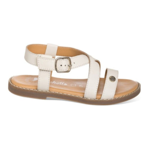 Sandalia básica color blanca confeccionada en piel de primera calidad