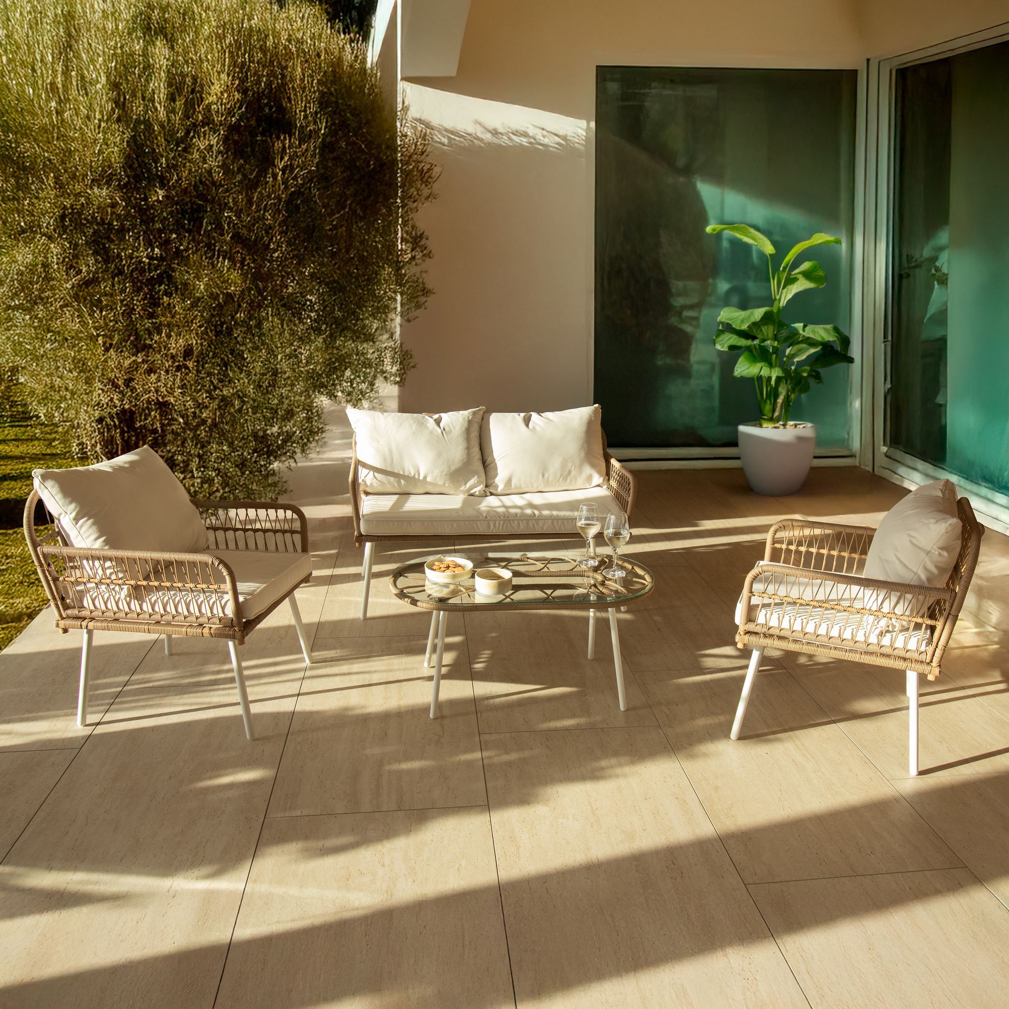 Salon de jardin 4 places rotin synthétique blanc et marron TREVI