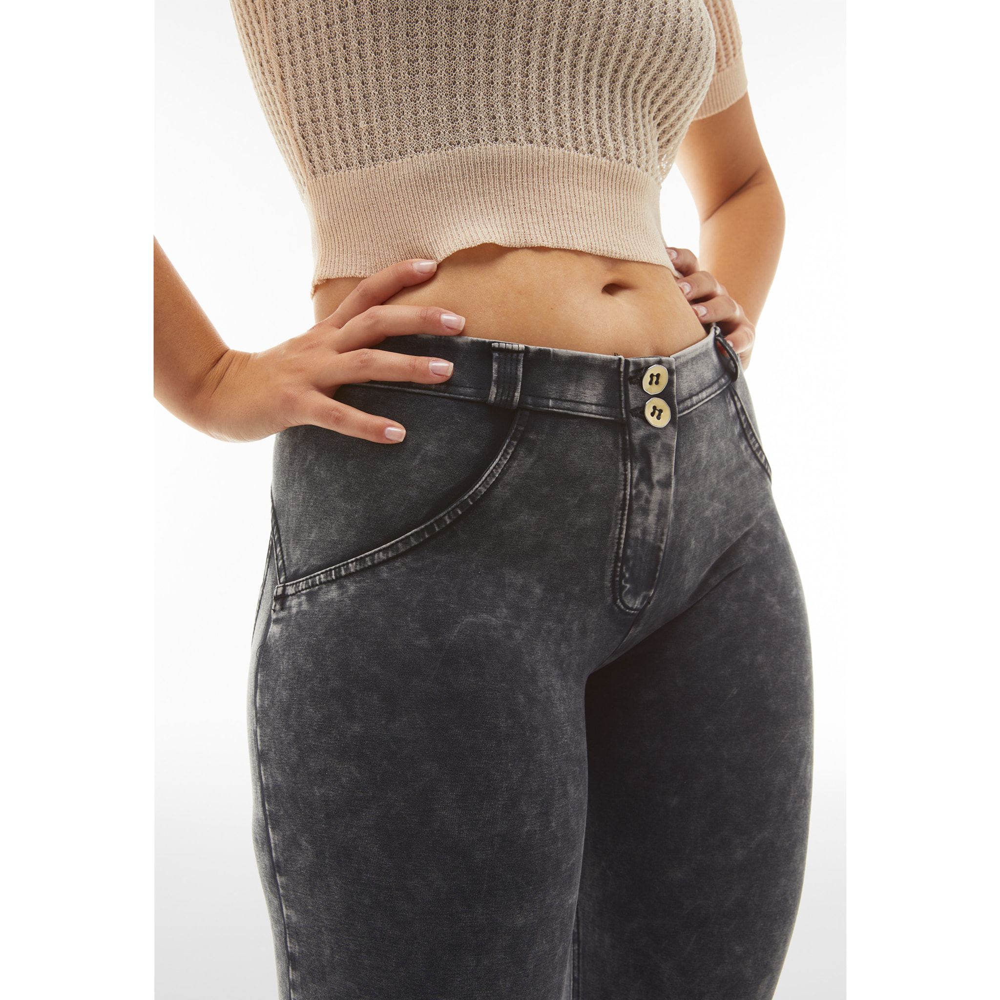 Pantaloni push up WR.UP® tessuto ecologico effetto bleached