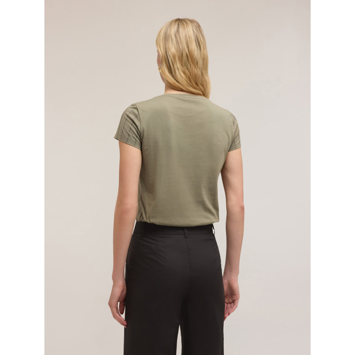 Motivi - Camiseta de algodón con rayas de pedrería - Verde militare