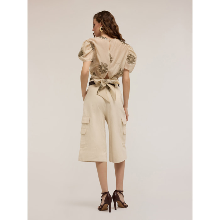 Motivi - Blusa bordada con mangas abullonadas - Beige