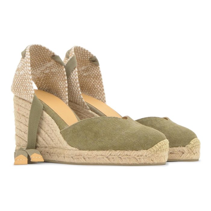 Alpargata con cuña 8 cm en lona de algodón con pala en v y cintas al tobillo