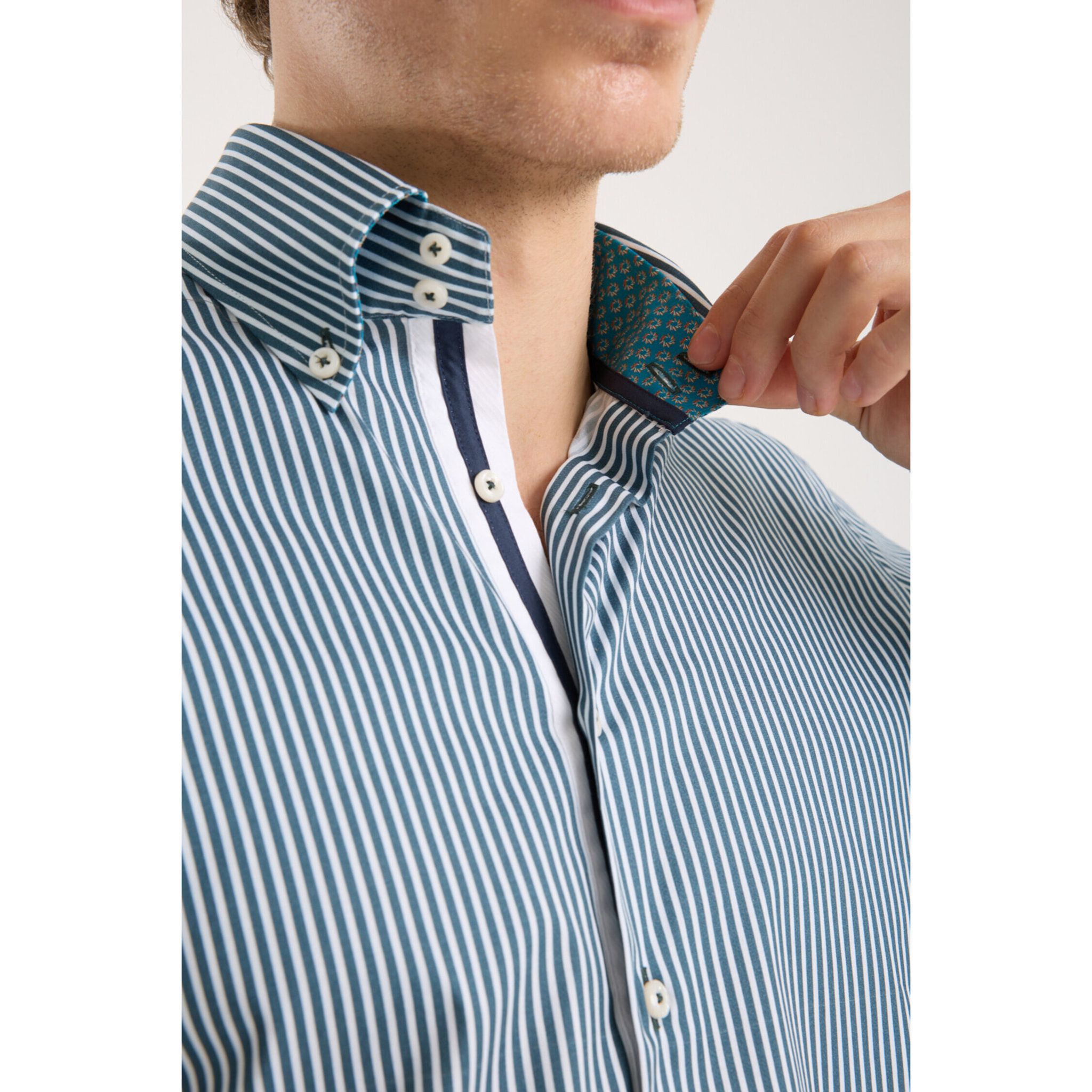 Camicia Uomo 2 Bottoni Button Down Slim Popeline Stretch Riga Media Bianco Verde Ottanio