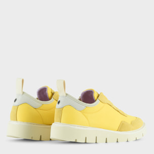 SLIP ON P05 DONNA IN NYLON E SUEDE GIALLO