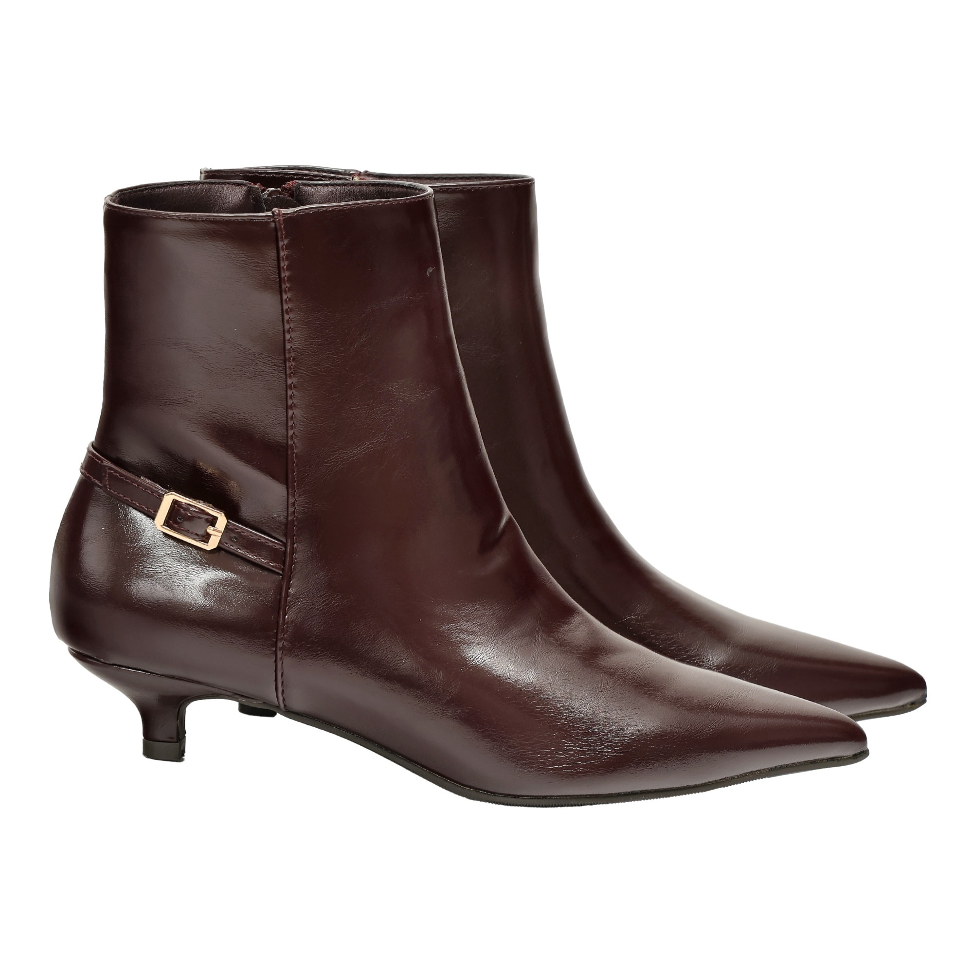 Tronchetto in simil pelle con tacco basso