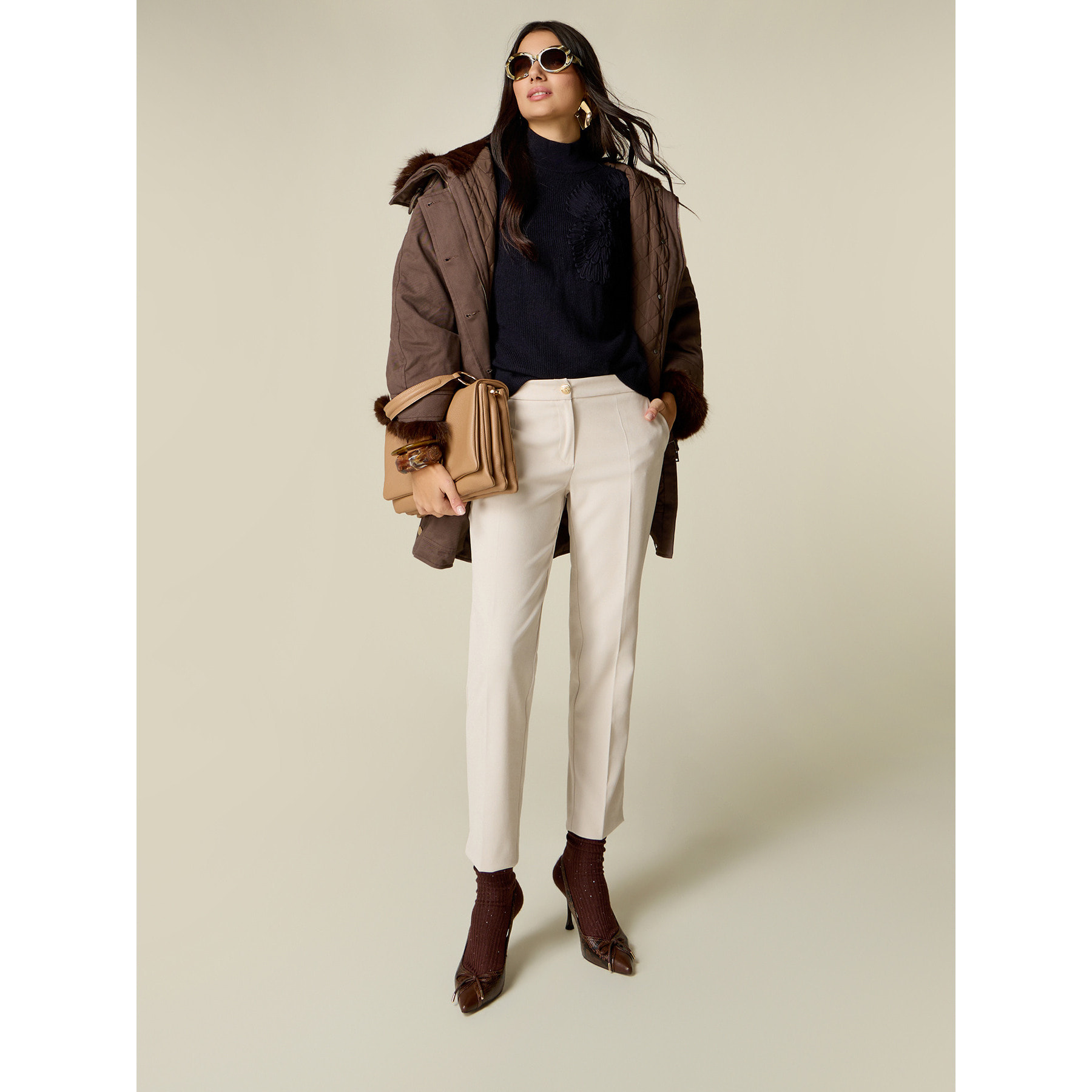 Oltre - Pantalones de corte cigarette efecto pana - Beige
