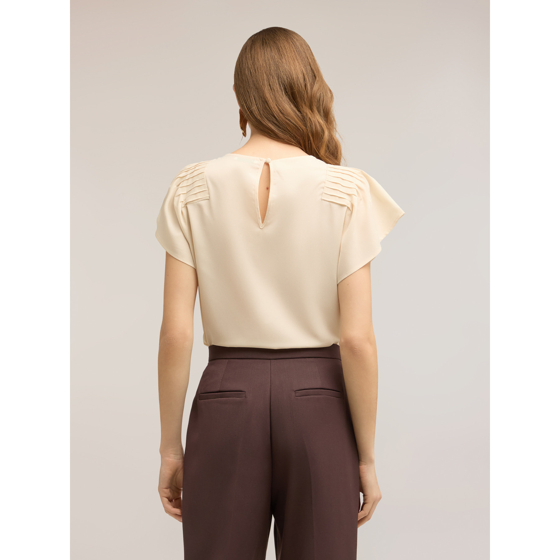 Motivi - Blusa in crêpe de chine con pieghe - Beige