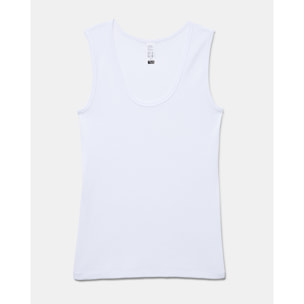 Camiseta de tirantes anchos de patrón básico con escote redondo ligeramente escotado