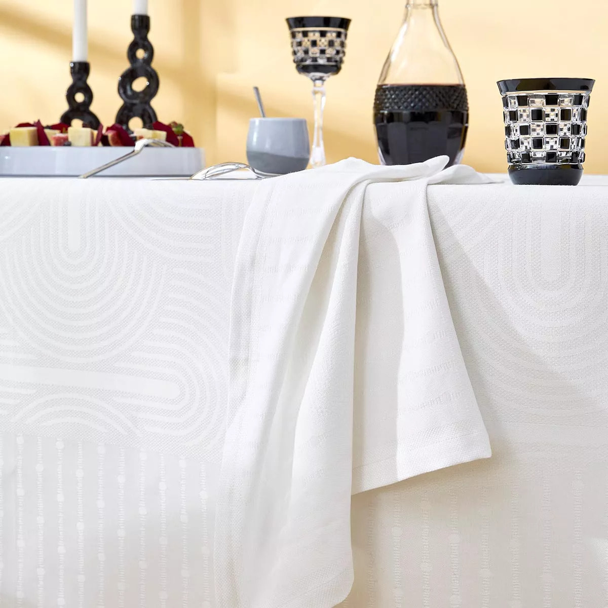 Serviette pur coton 220 g/m² uni blanc Le cercle blanc