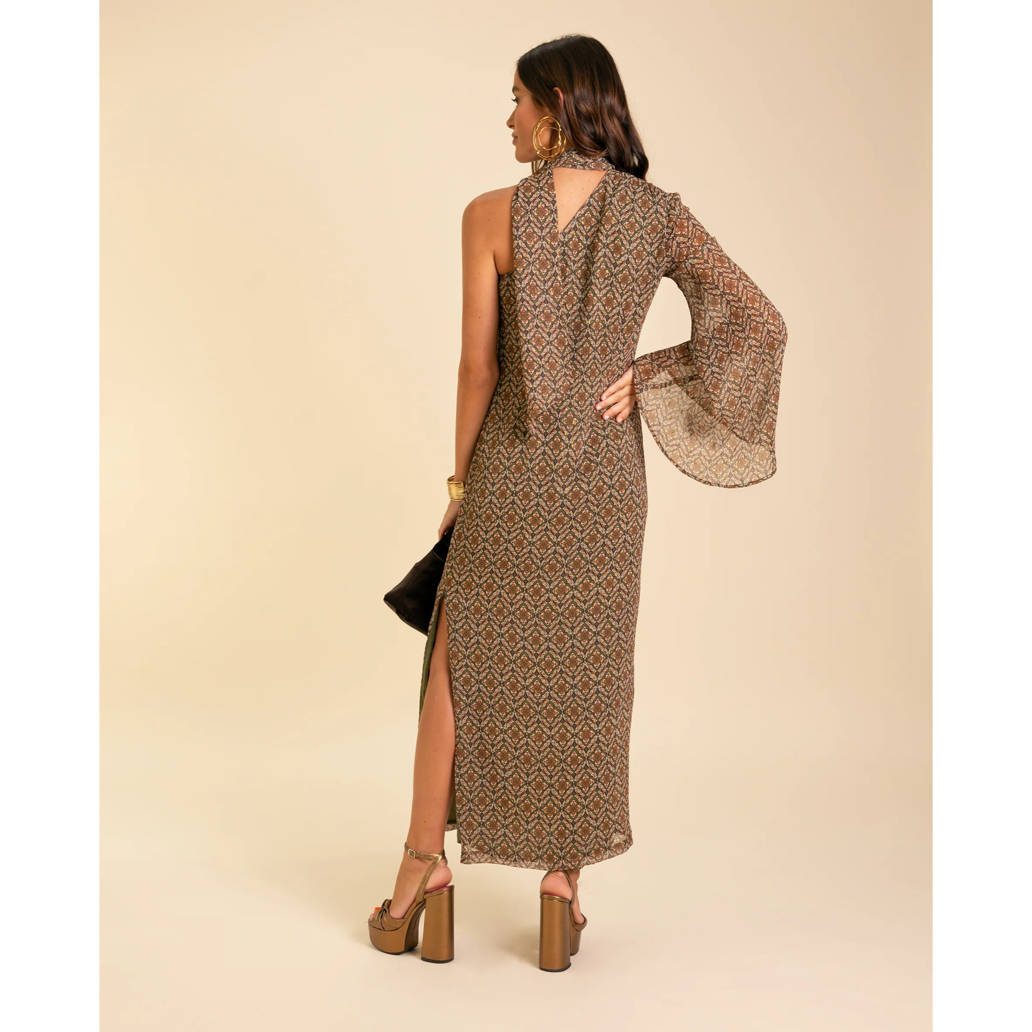 Vestido midi asimétrico con lazada