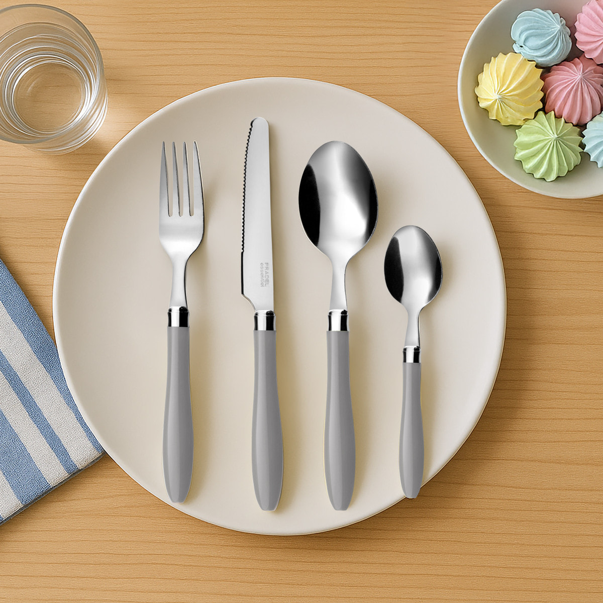 Réglisse Gris - Ménagère 16 pièces