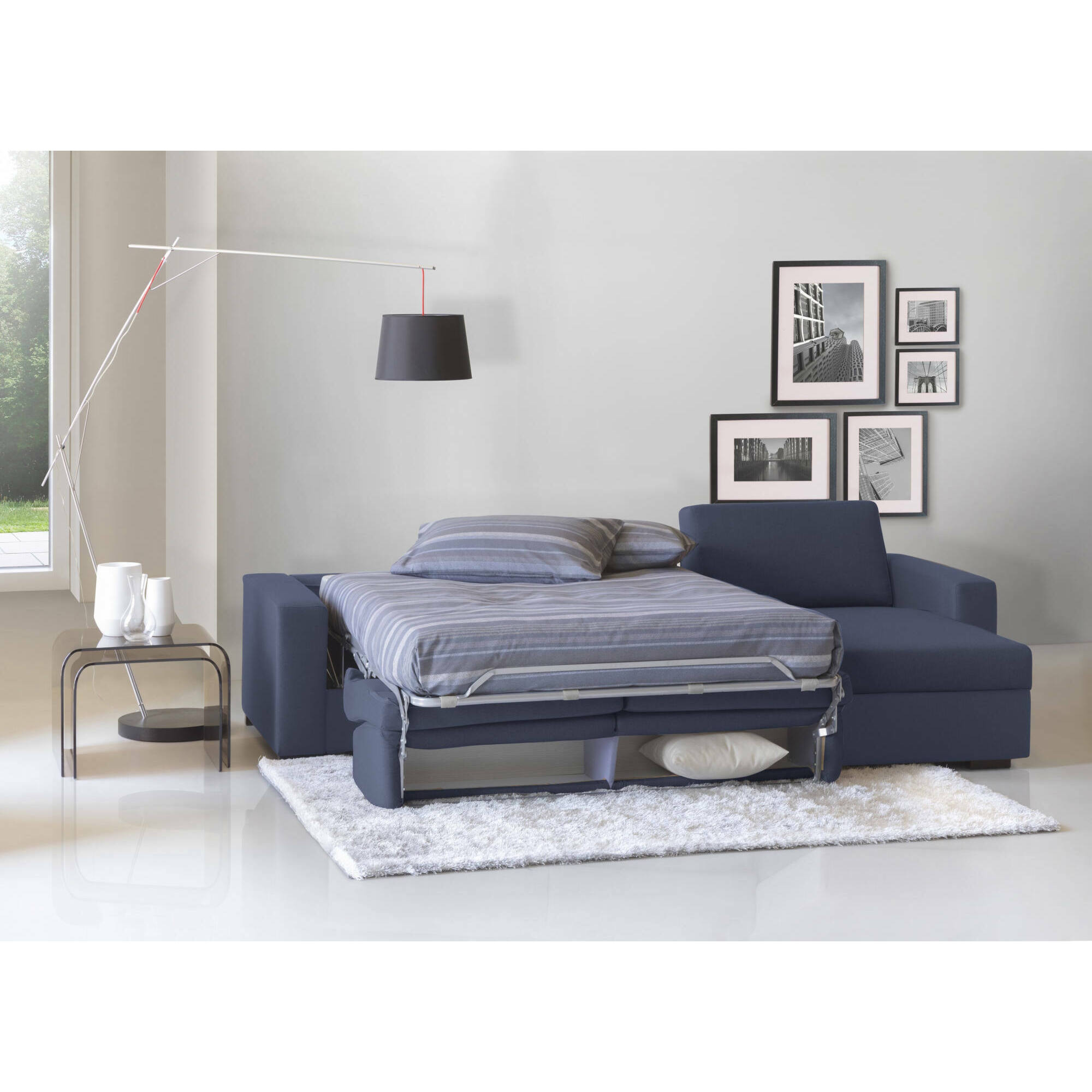 Divano Letto Alisea, Divano ad angolo, 100% Made in Italy, Sofà con apertura girevole, con Penisola contenitore reversibile, con Braccioli slim, Cm 260x95h90, Blu