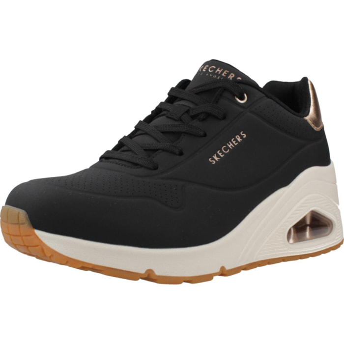Sneakers De  Mujer Uno Wedge - Hi Steps Negro