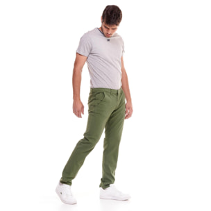 Pantalón chino minimalista para hombre.