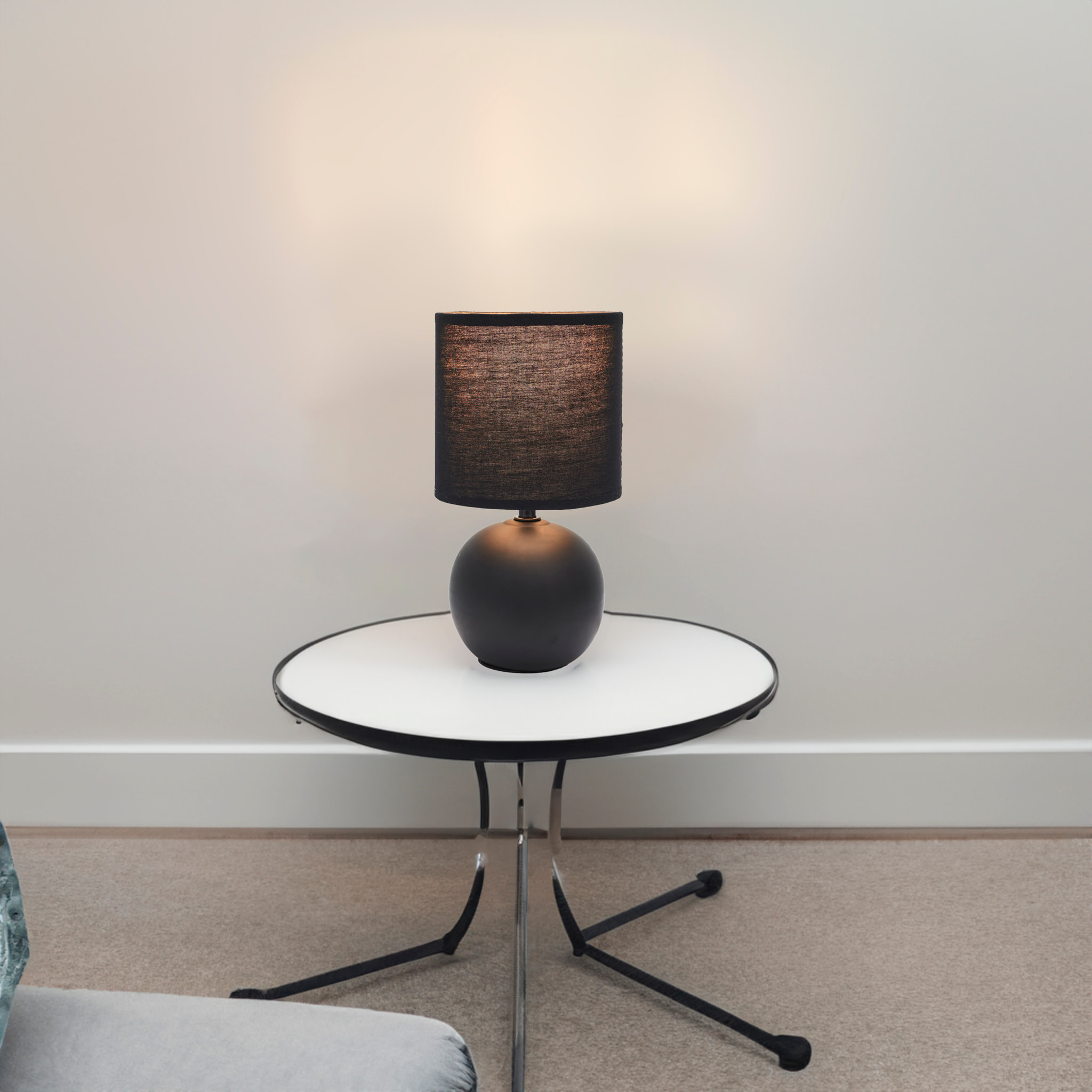 Lampe De Table Ceramique H25cm Noir