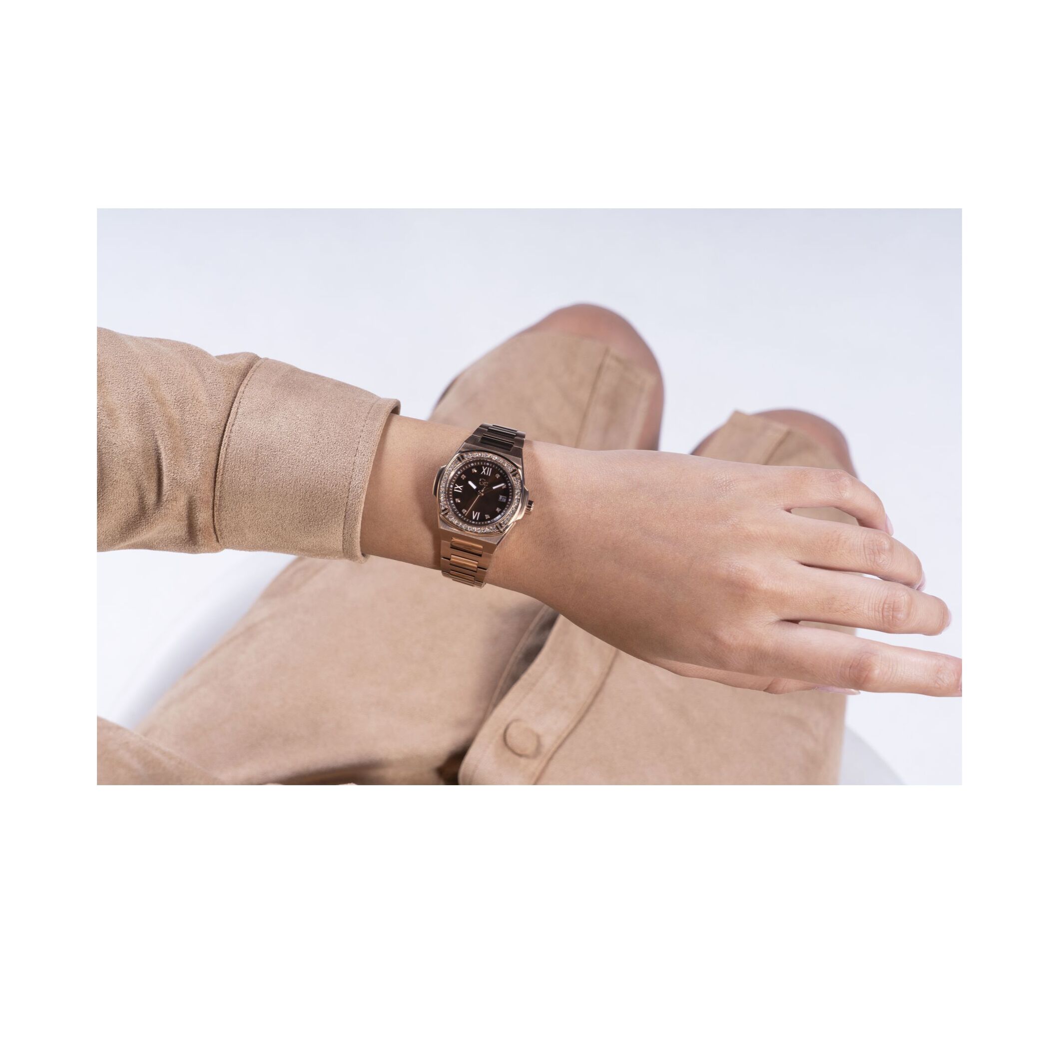 Gc Orologio Con Giorno E Data Al Quarzo Gc Coussin Shape Mini