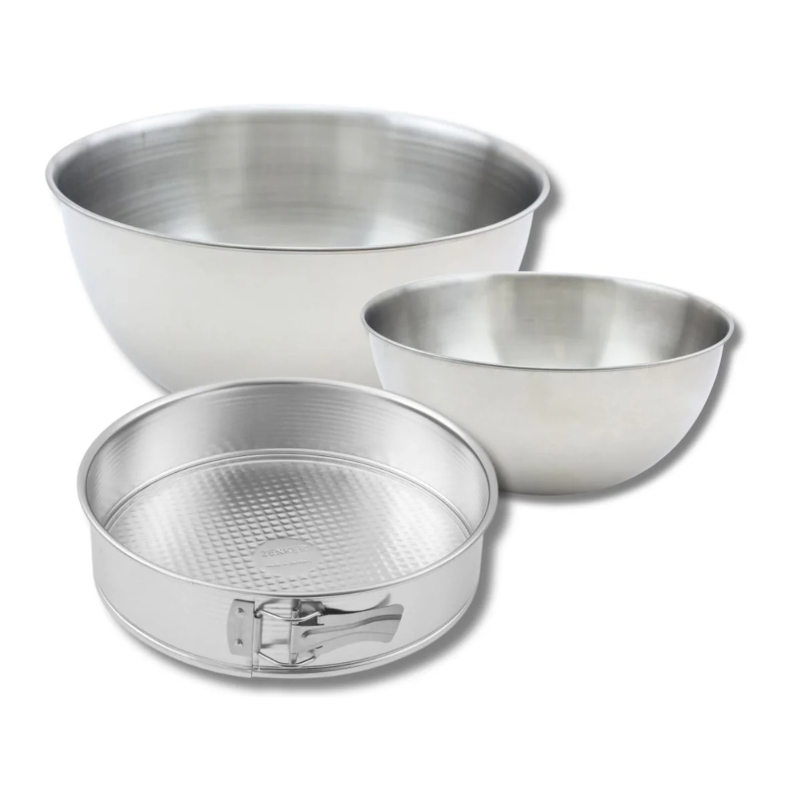 Lot comprenant 1 Moule à manqué charnière, 1 spatule Zenker et 2 bols à mixer en inox Fackelmann