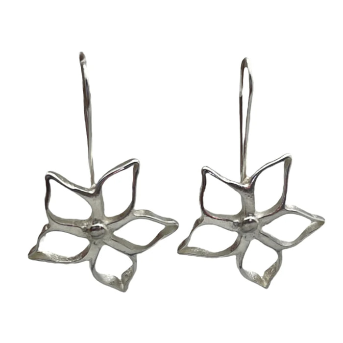 Pendiente gancho Irregular Blom G en plata chapado 10µ