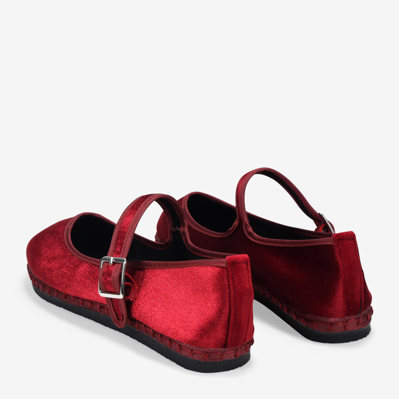 Bailarinas burdeos de terciopelo con hebilla