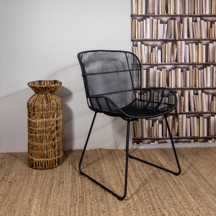 Fauteuil de table en polypropylène noir CON DAO
