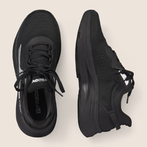 Sneakers uomo in mesh con supporti tecnici e suola leggera