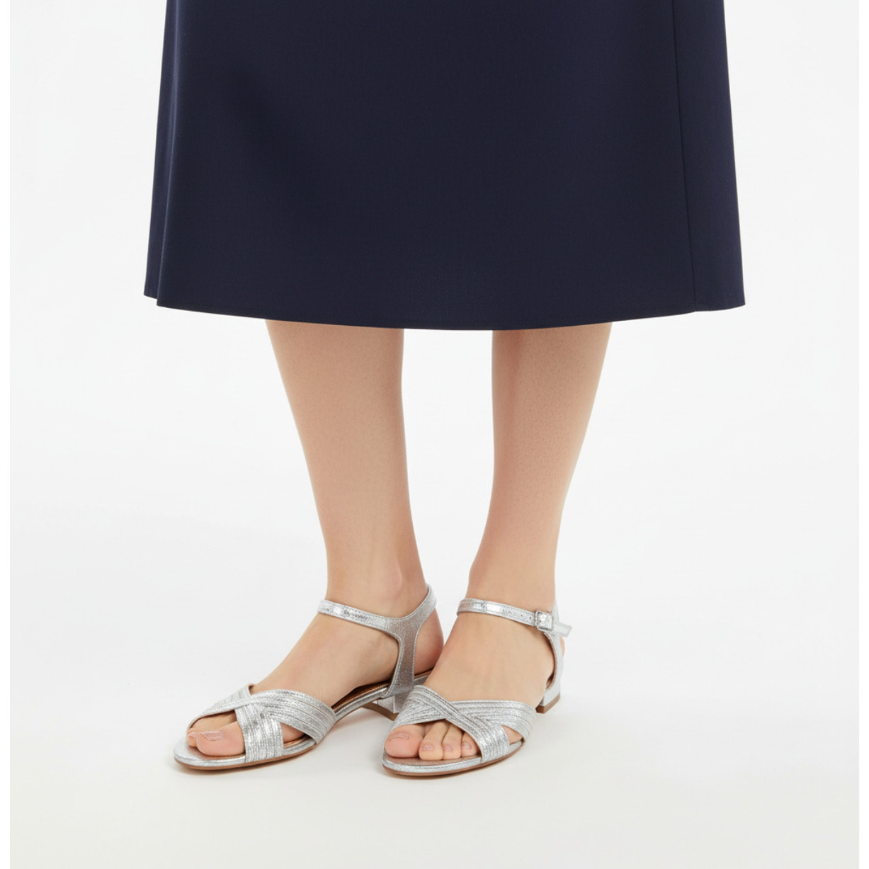 Sandali cinturino regolabile - tacco 3,0 cm