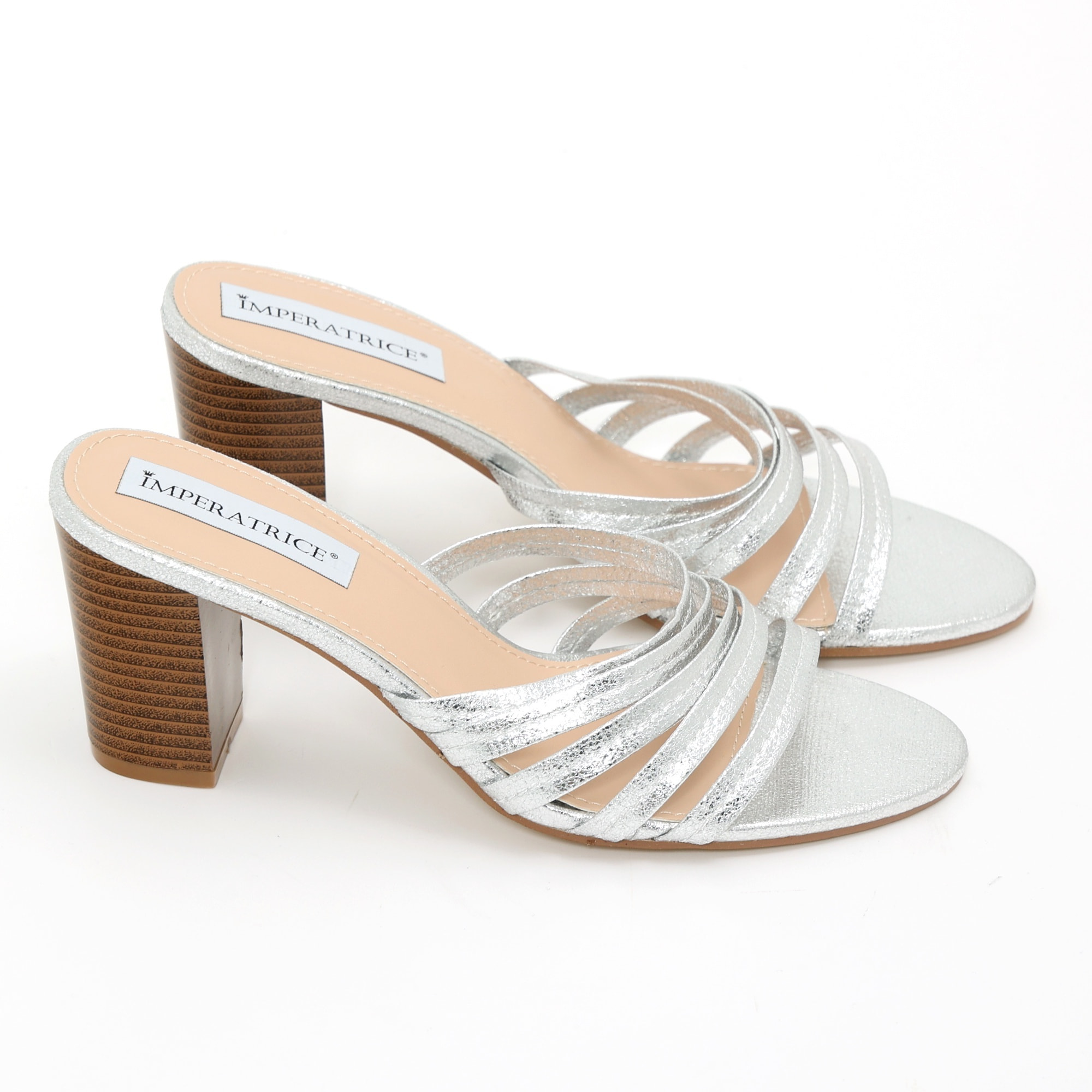 Sandali in simil pelle laminata con tacco comodo