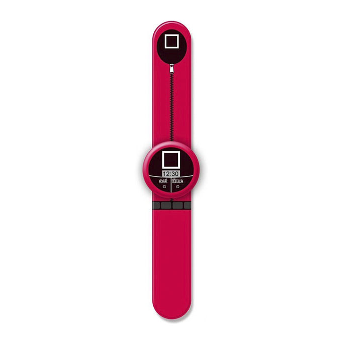 Squid Slap sull'orologio digitale. Design quadrato.
