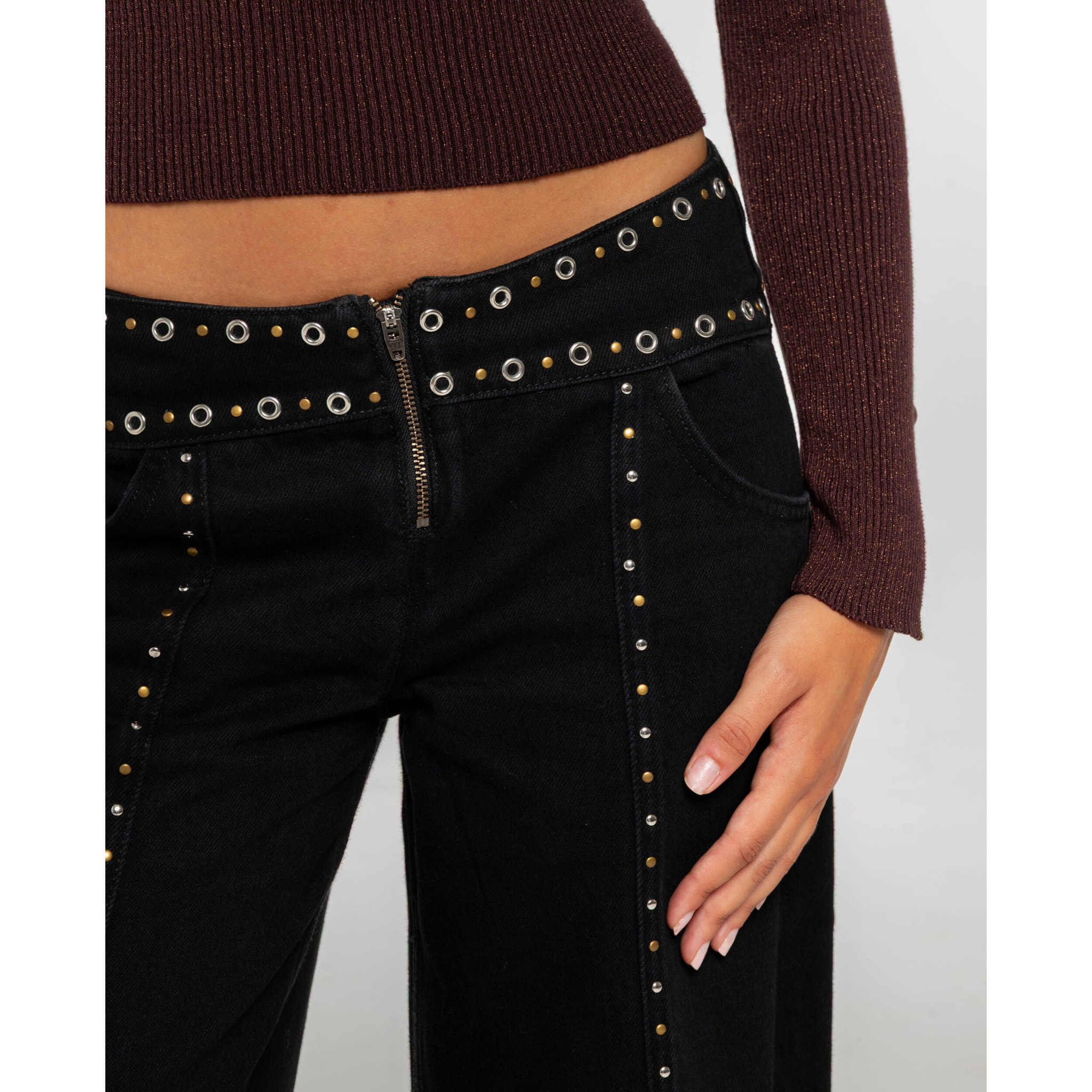 Pantalón vaquero ancho de tiro medio de mujer