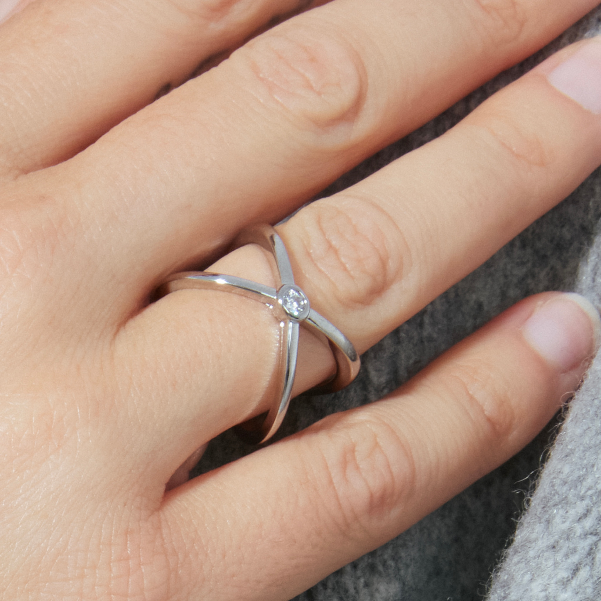 Anillo LUX BY LUX acabado rodio