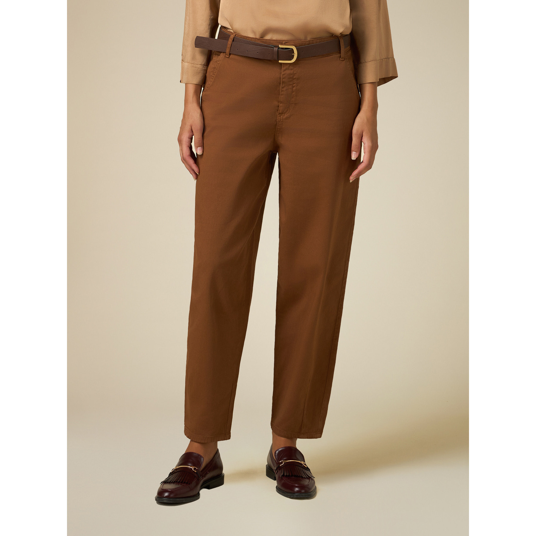 Oltre - Boyslim trousers with belt - Marrón