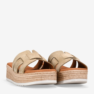 Sandalias destalonadas arena en piel