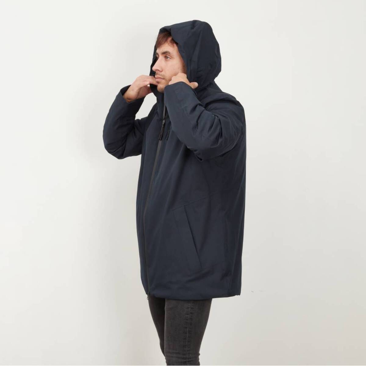 Abrigos Hombre de la marca GEOX  modelo M0421C T2552 M CLINTFORD MD PARKA AZUL