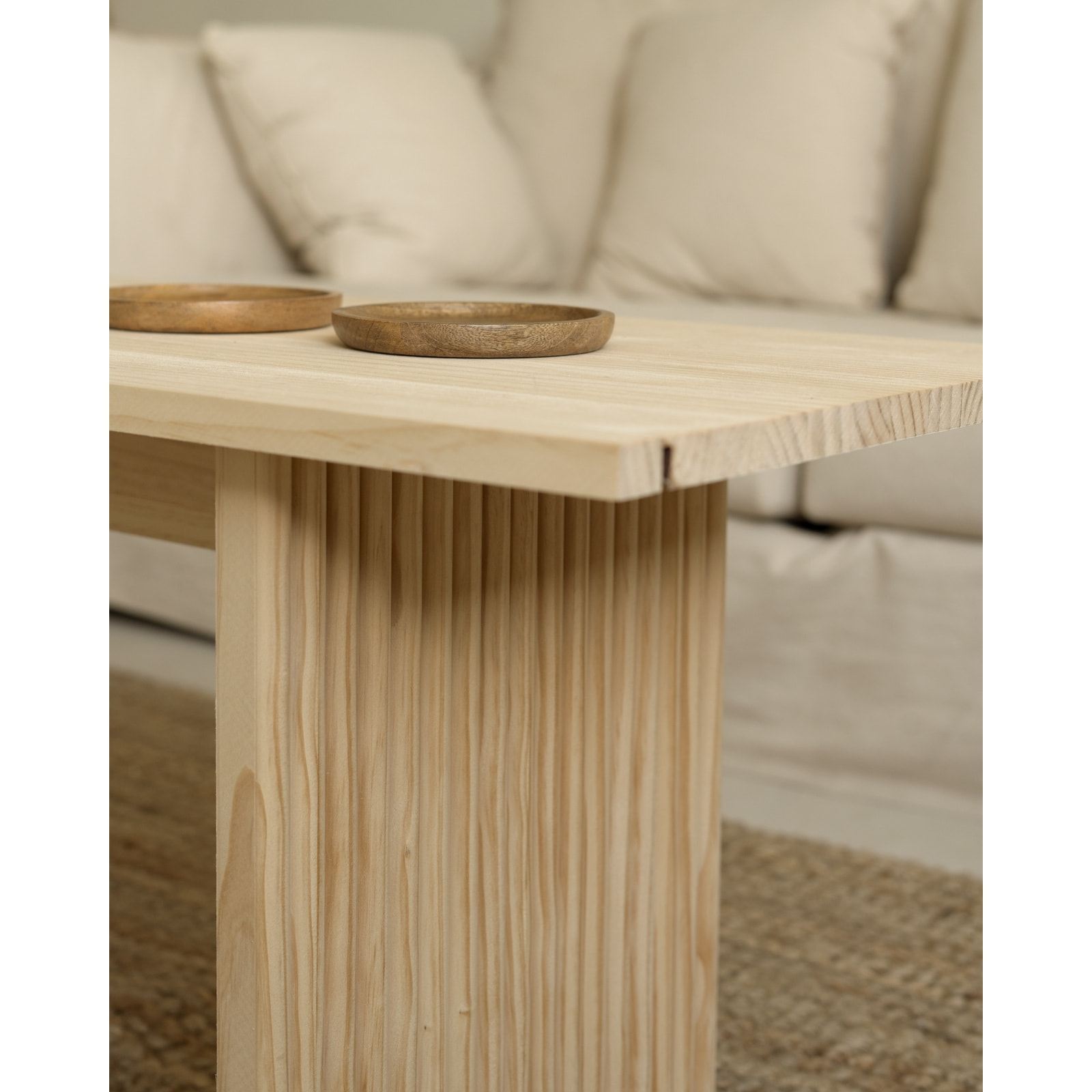 Table basse en bois massif ton naturel 120cm Hauteur: 45 Longueur: 120 Largeur: 55