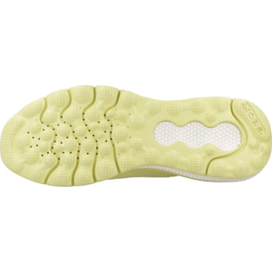 Sneakers de  Mujer de la marca GEOX  modelo D SPHERICA ACTIF AMARILLO