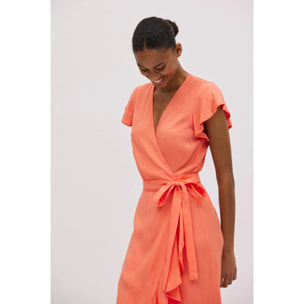 Abito midi a portafoglio color corallo a maniche corte