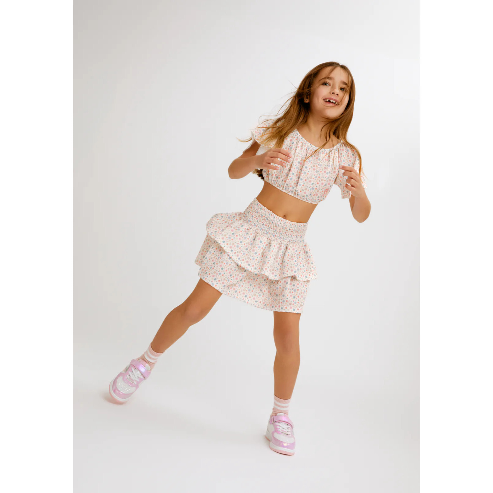 Camiseta de Niña con Escote Elástico Estampado Floral