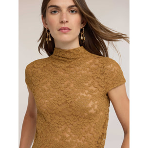 Motivi - T-shirt in pizzo con collo alto e orlo smerlato - Giallo