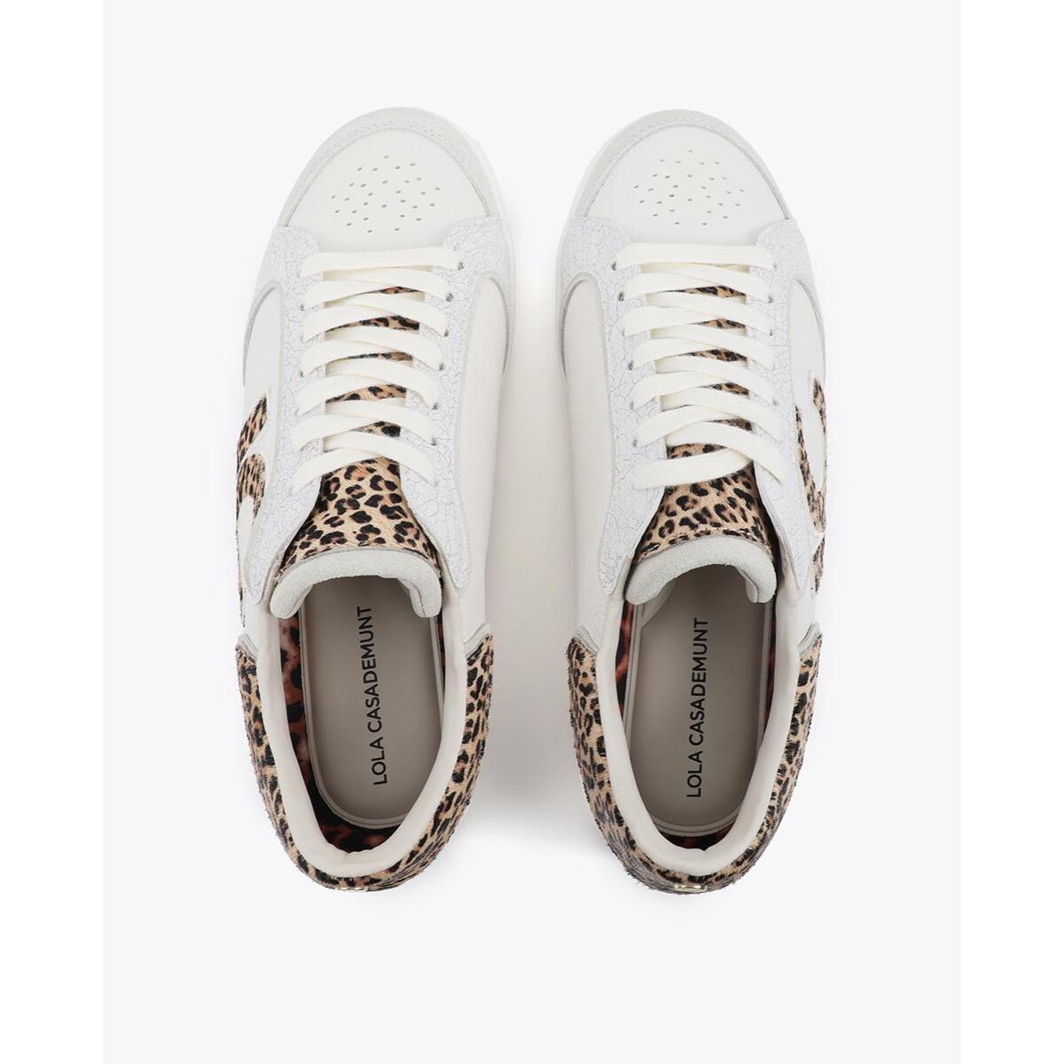 Scarpa sportiva con logo in tessuti abbinati e dettagli in pelle