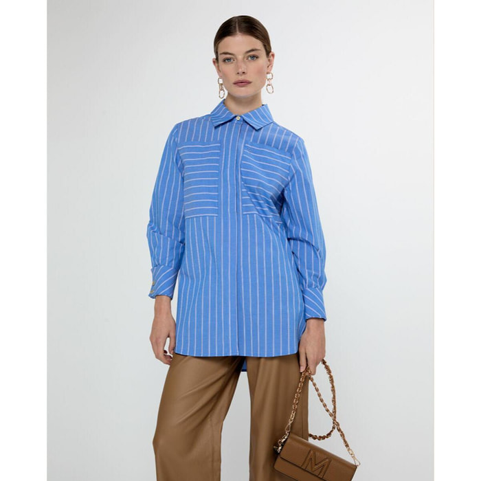 Camicia diritta in popeline a righe con tasche frontali
