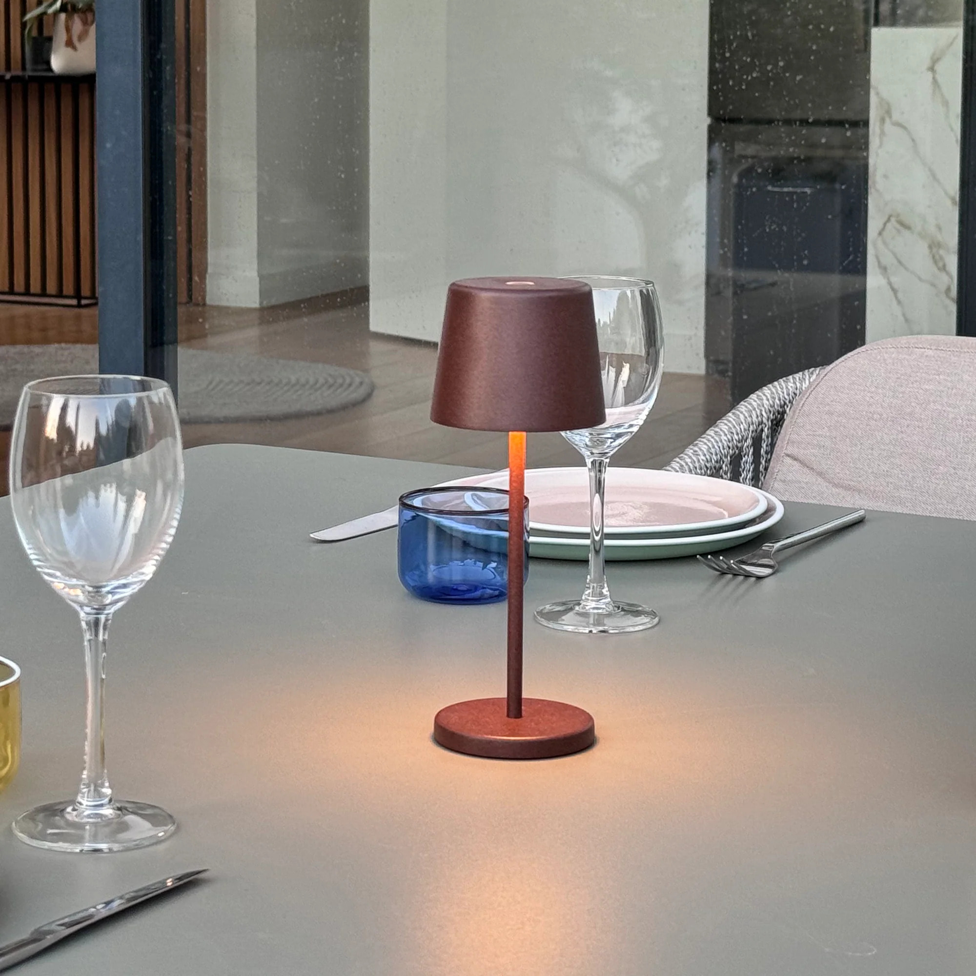 6 Lampes de table MINI KELLY Rouille H22cm + base de chargement