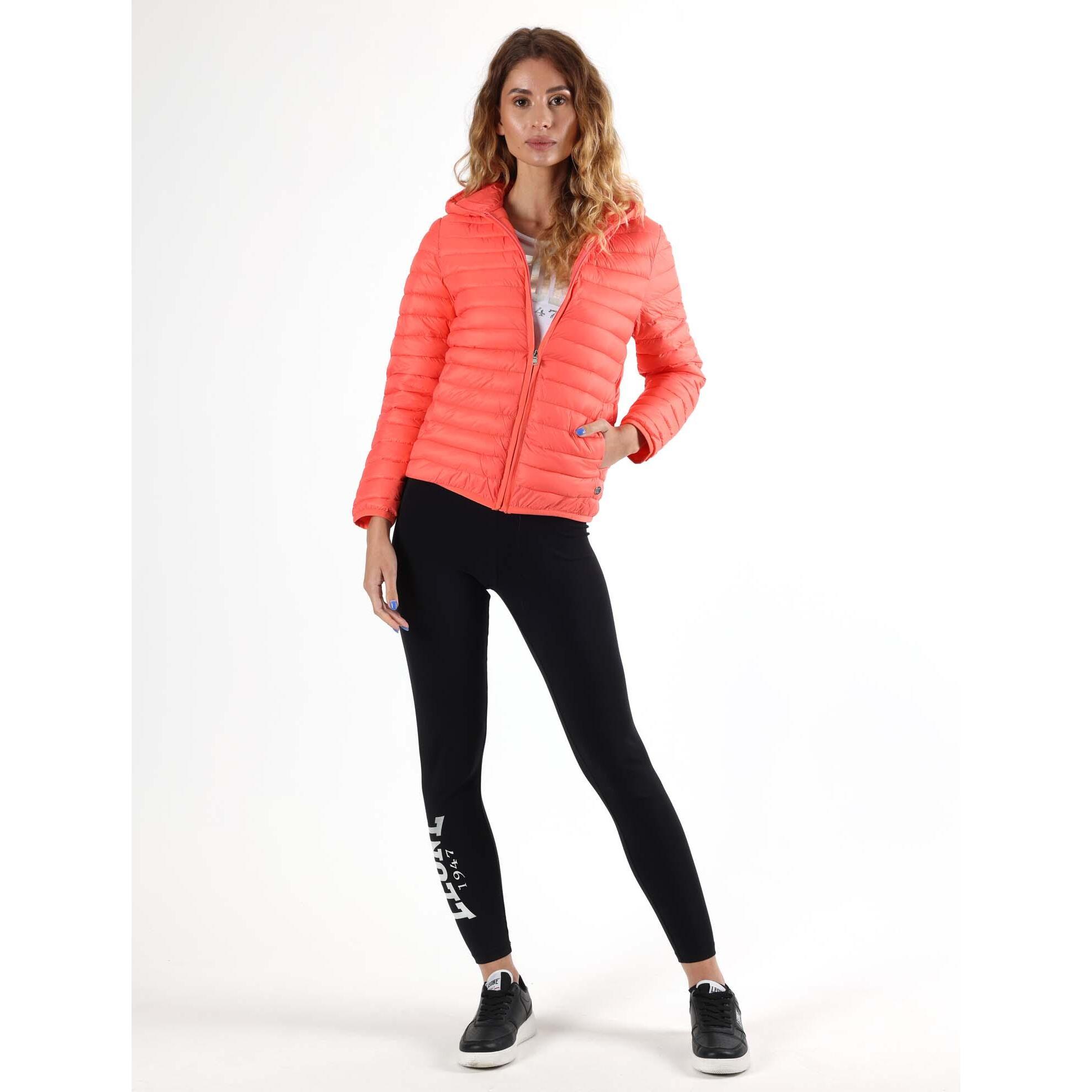 Chaqueta básica de primavera para mujer Leone con capucha y cremallera.