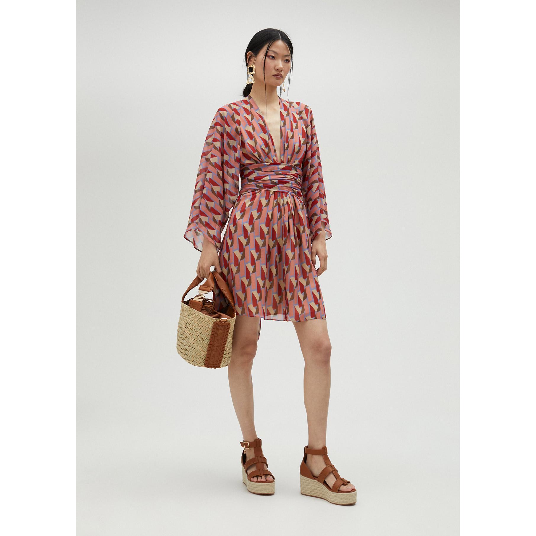 Vestito corto morbido