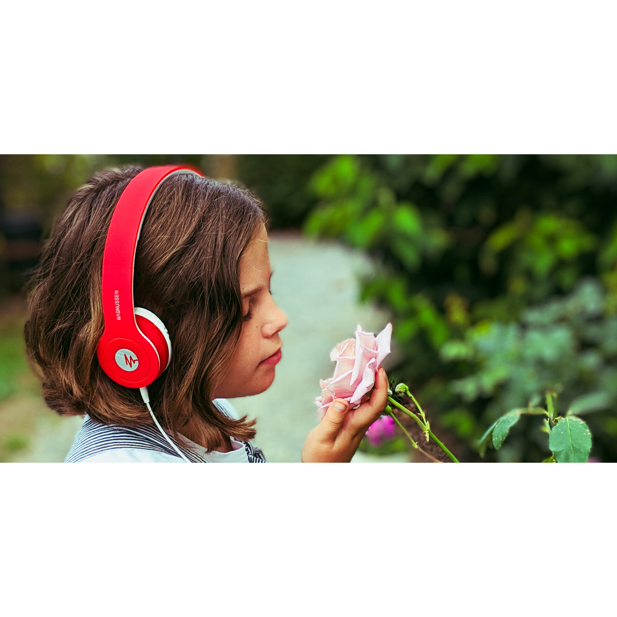 NEW MAGNUSSEN W1 HEADPHONES en color Rojo