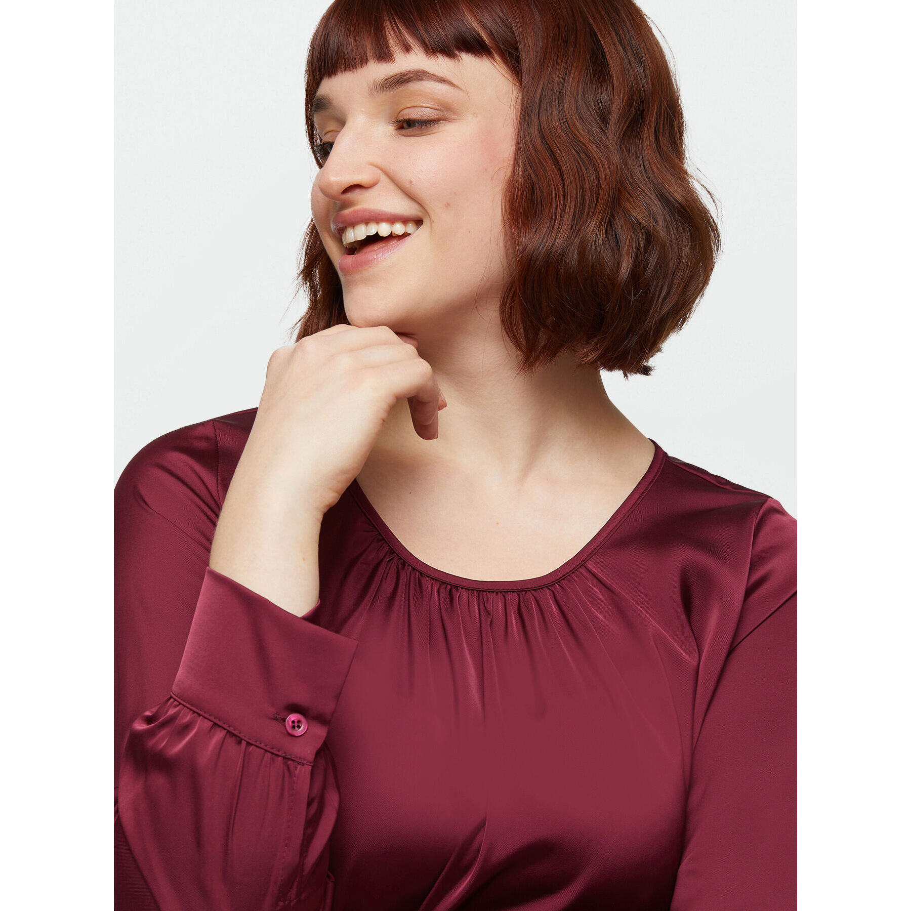 Fiorella Rubino - Blusa de raso con bajo elástico - Burgundy