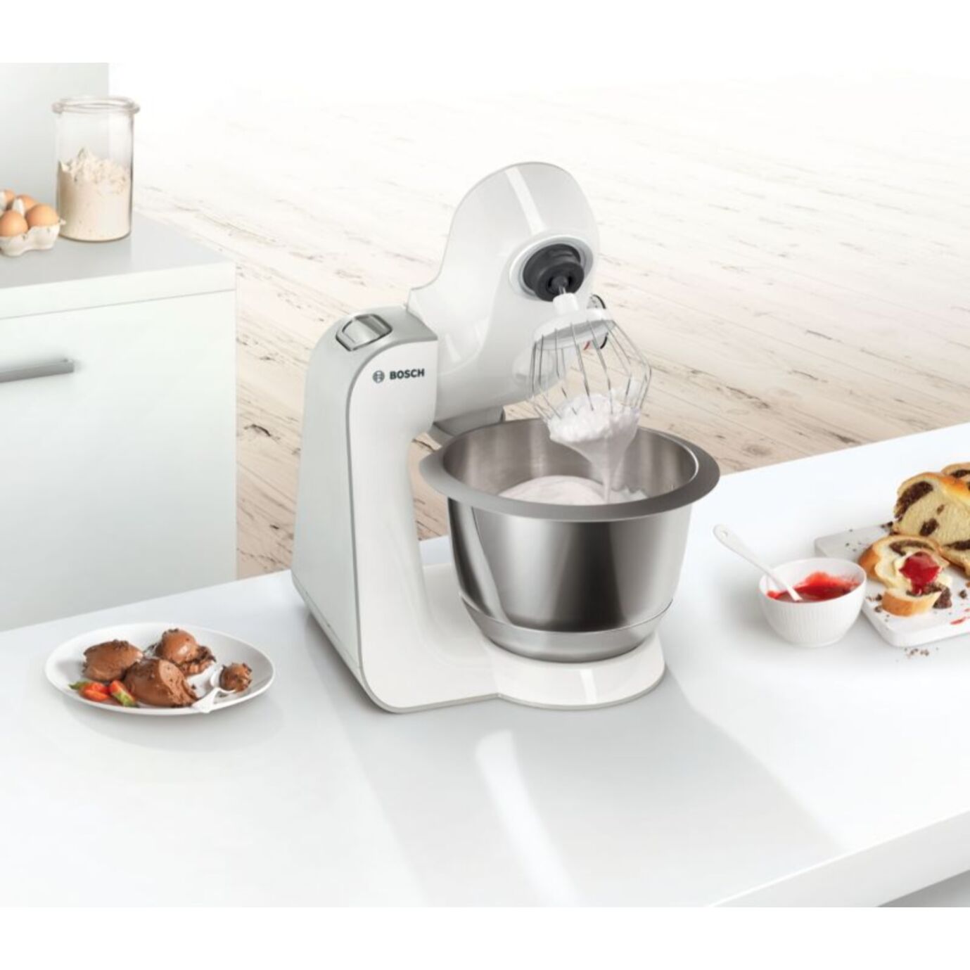 Robot pâtissier BOSCH Série 4 - Blanc MUM58200E