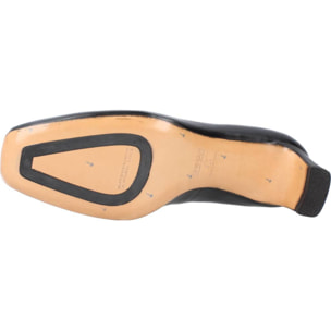 Salones Mujer de la marca GEOX  modelo D VIVYANNE MID C A NEGRO
