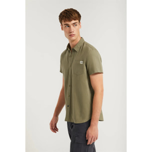 Camicia kaki in lino con tasca sul petto