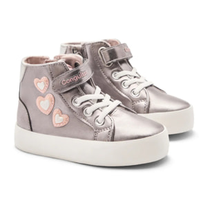 Sneakers alte da bambina con stampa a cuore argentato