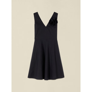 Oltre - Vestito flare in popeline con fiore - Nero